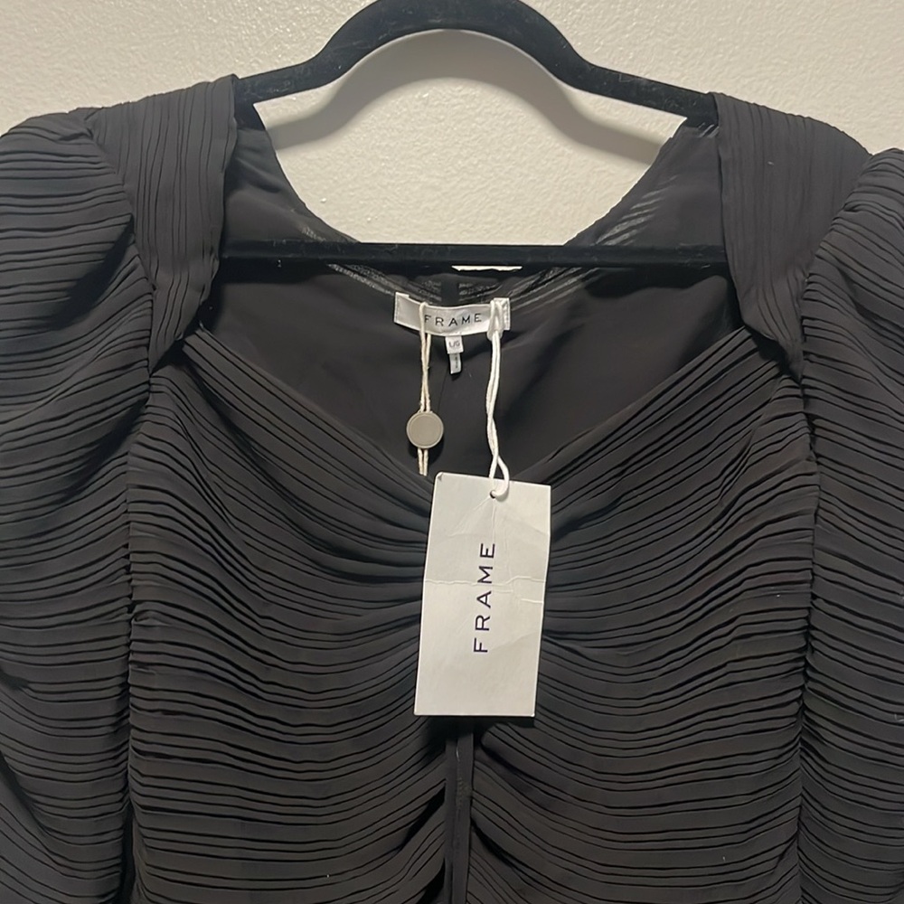 FRAME (NWT) Gathered Keyhole Tie Neck Top, Plissé-Crepe, Size L - Picture 12 of 16